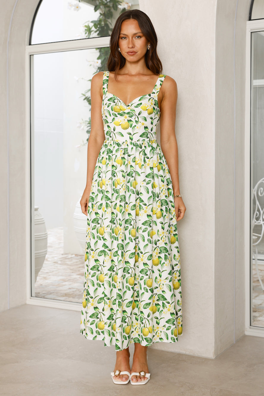 Under The Lemon Tree Midi Dress | Fresh midi with exclusive lemon print