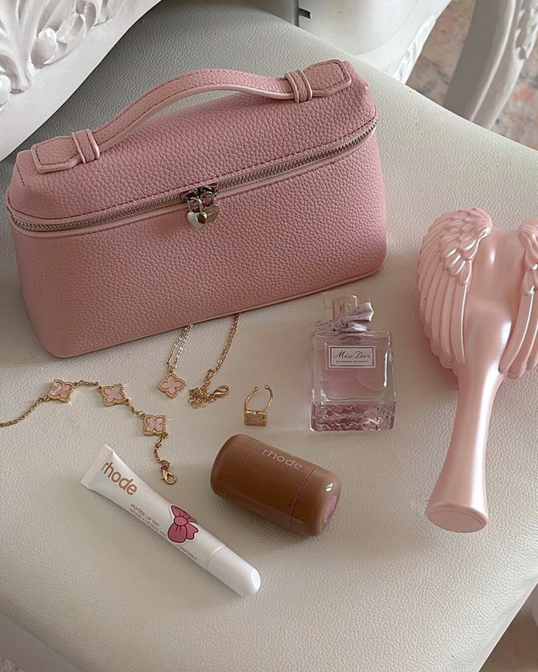 Harper Smooth Leather Vanity Bag