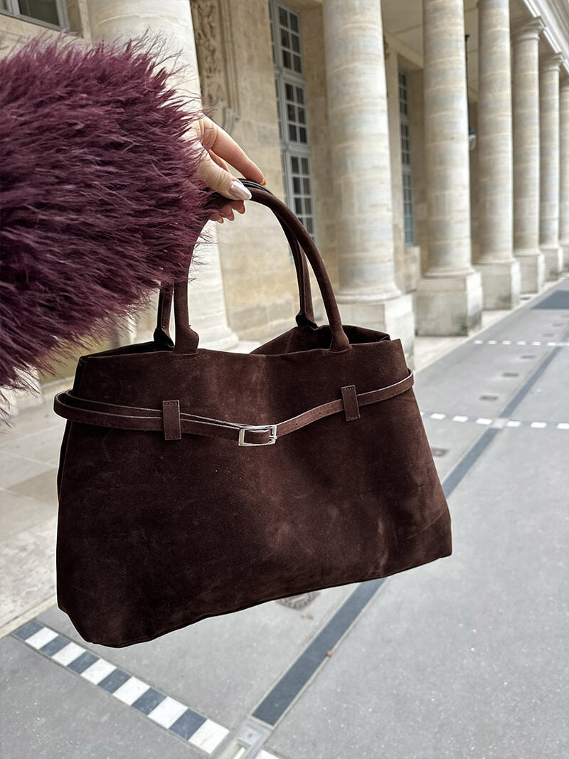 Comelia™ Suede Bag – Autumn Elegance with Everyday Practicality