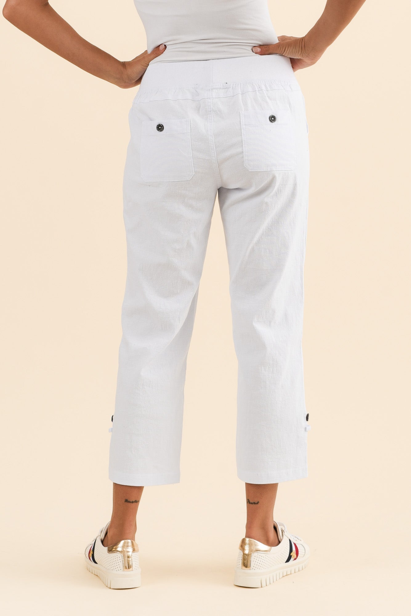 Lindsay White 7/8 Cargo Pants