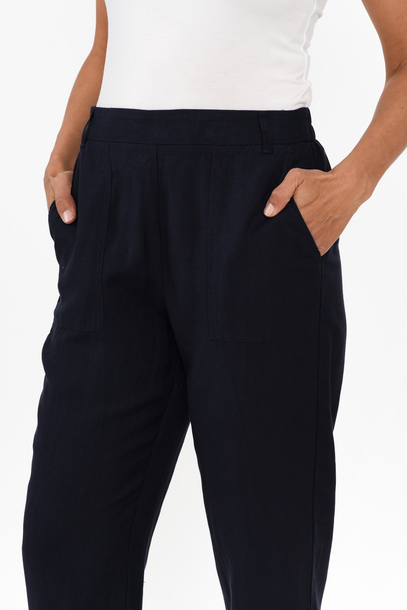 Manon Navy Cropped Pants