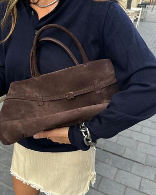 Comelia™ Suede Bag – Autumn Elegance with Everyday Practicality