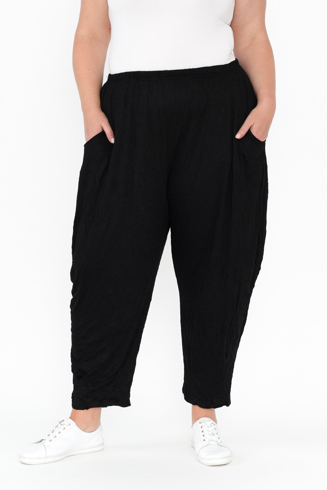 Rylee Black Crinkle Cotton Pants
