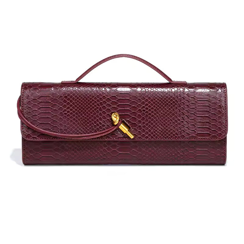 Velara™ Clutch – Exotic Elegance in a Sleek Design