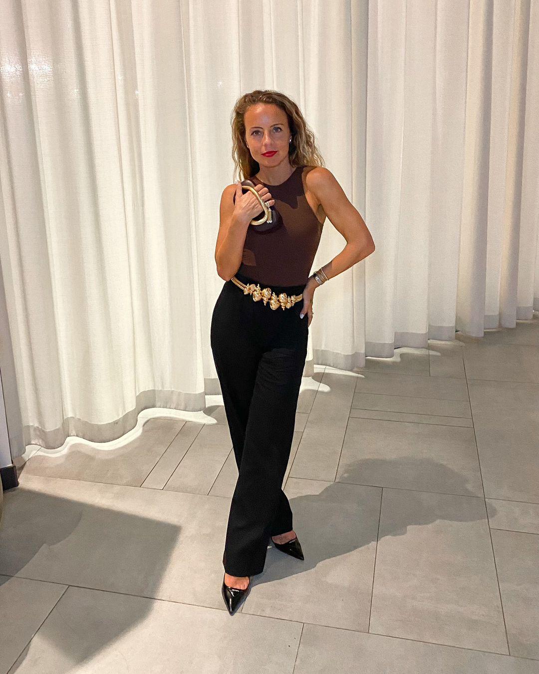 Nara™ Box Clutch – Timeless Elegance with Modern Glamour