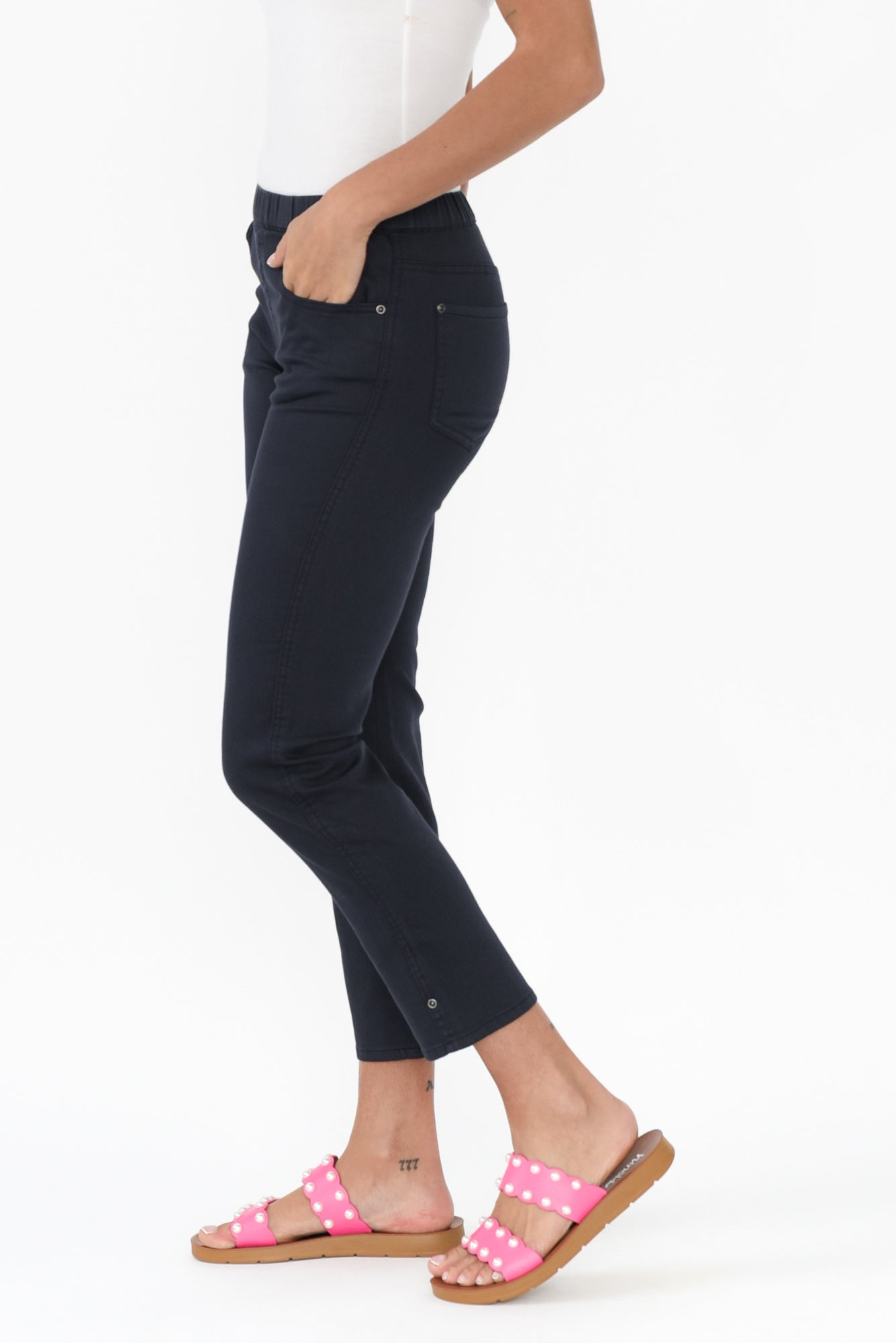 Winslet Navy 7/8 Pants