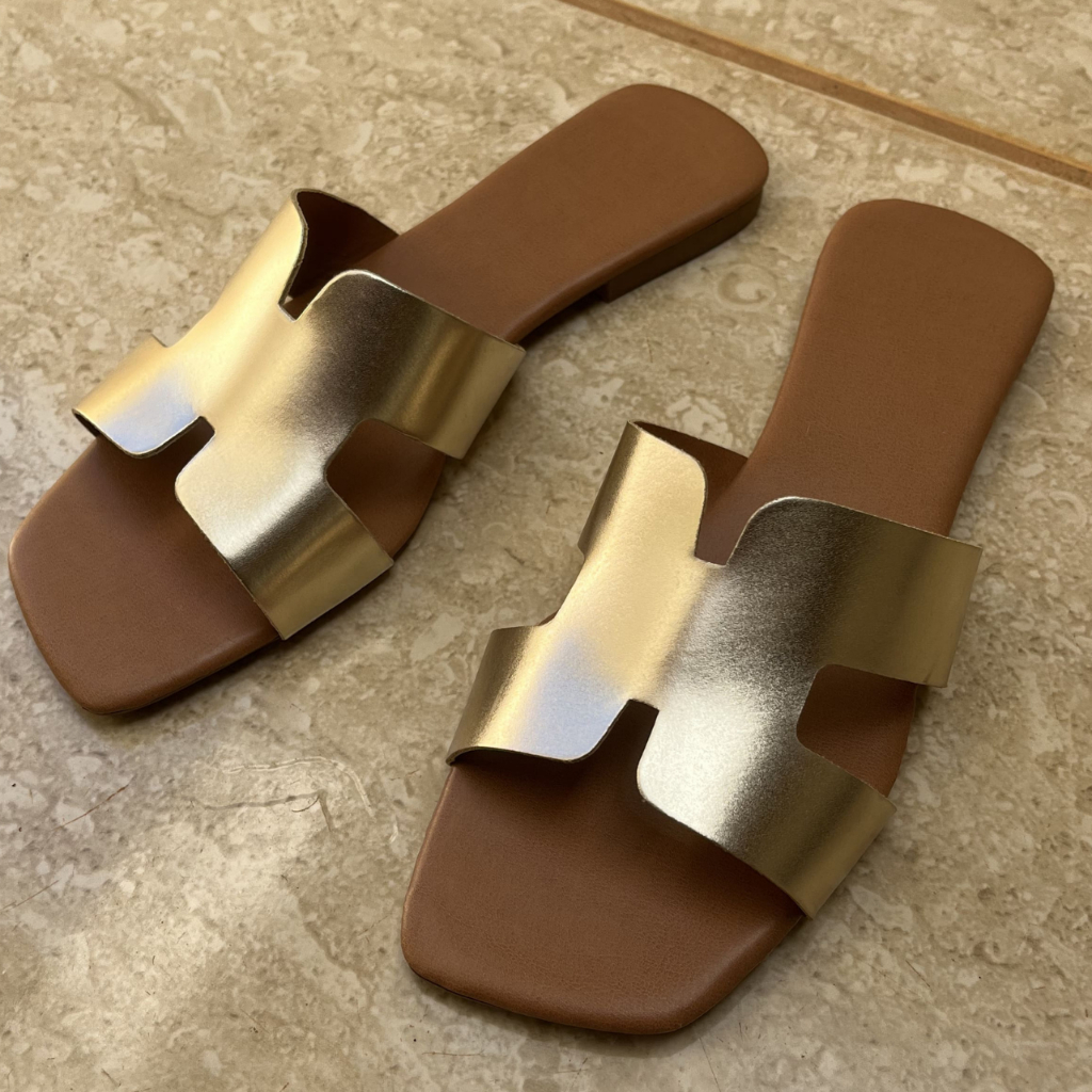 Sandália Feminina Rasteirinha Rasteira H