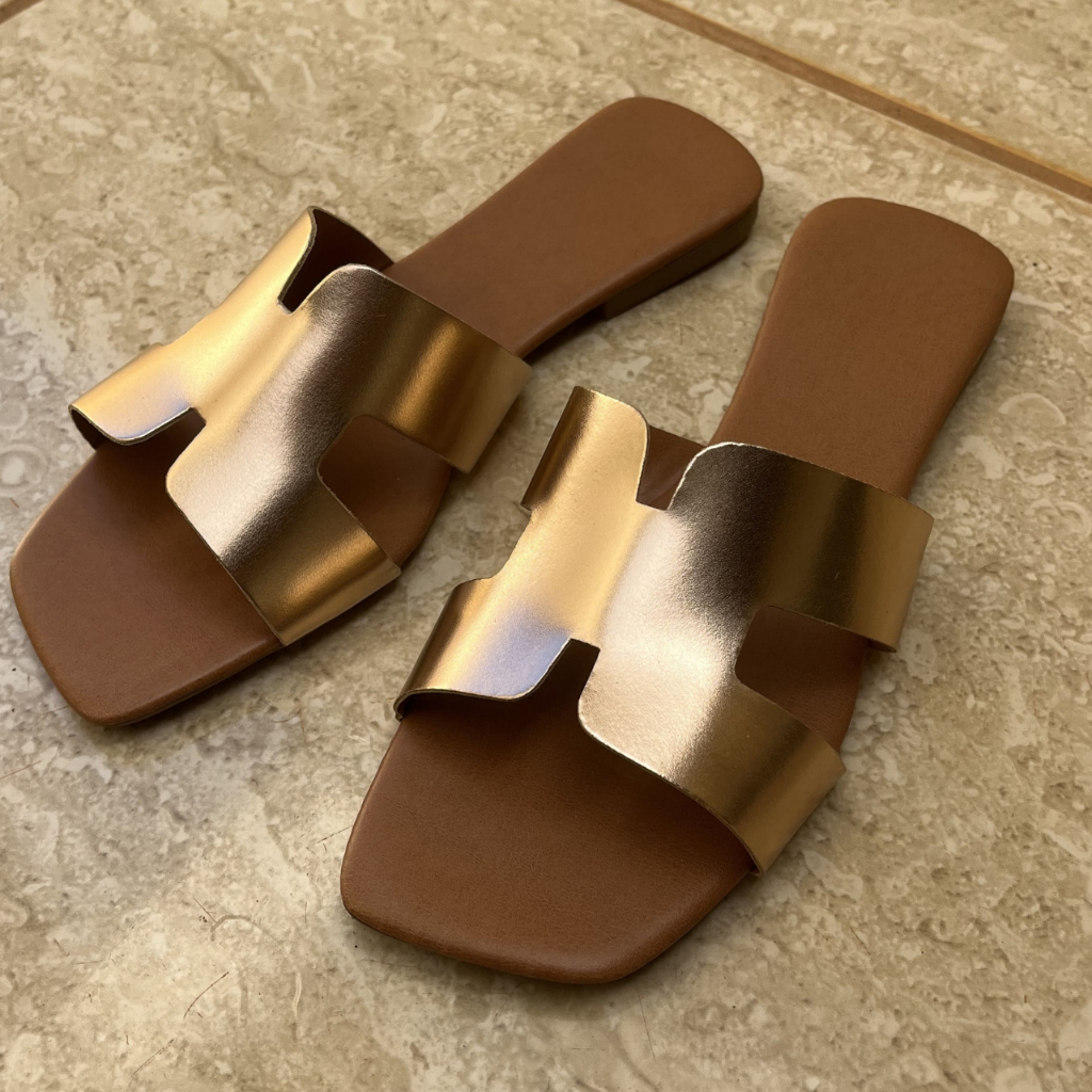 Sandália Feminina Rasteirinha Rasteira H