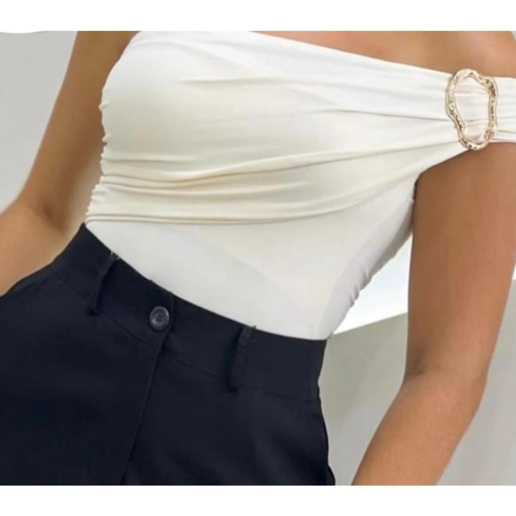 Body feminino fivela orgânica | tendência verão 2025