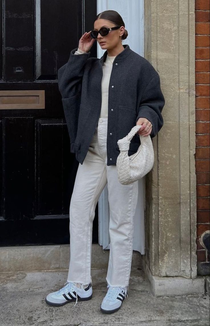 Aurelia Woven Midi Bag – Timeless Elegance in a Perfect Medium Size