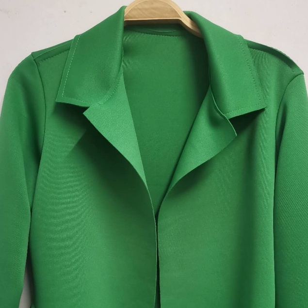 Blazer Longo Max| Sobretudo Feminino Acinturado