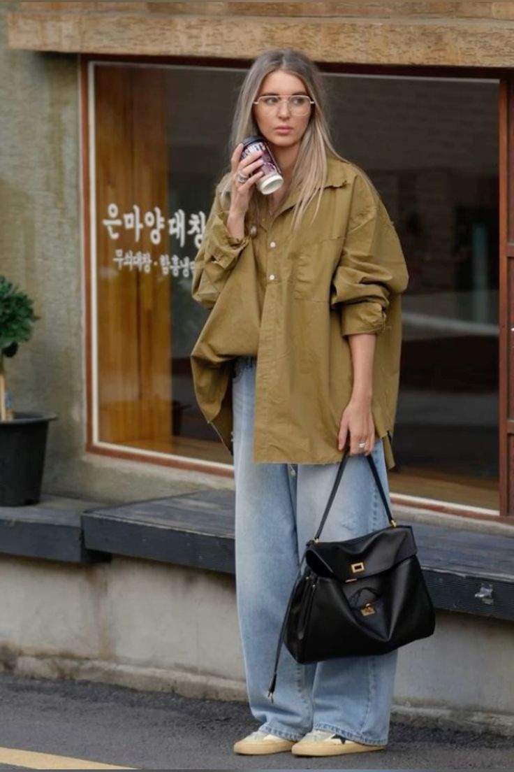 Roveo™ Bag – Timeless Elegance with Day-to-Night Versatility