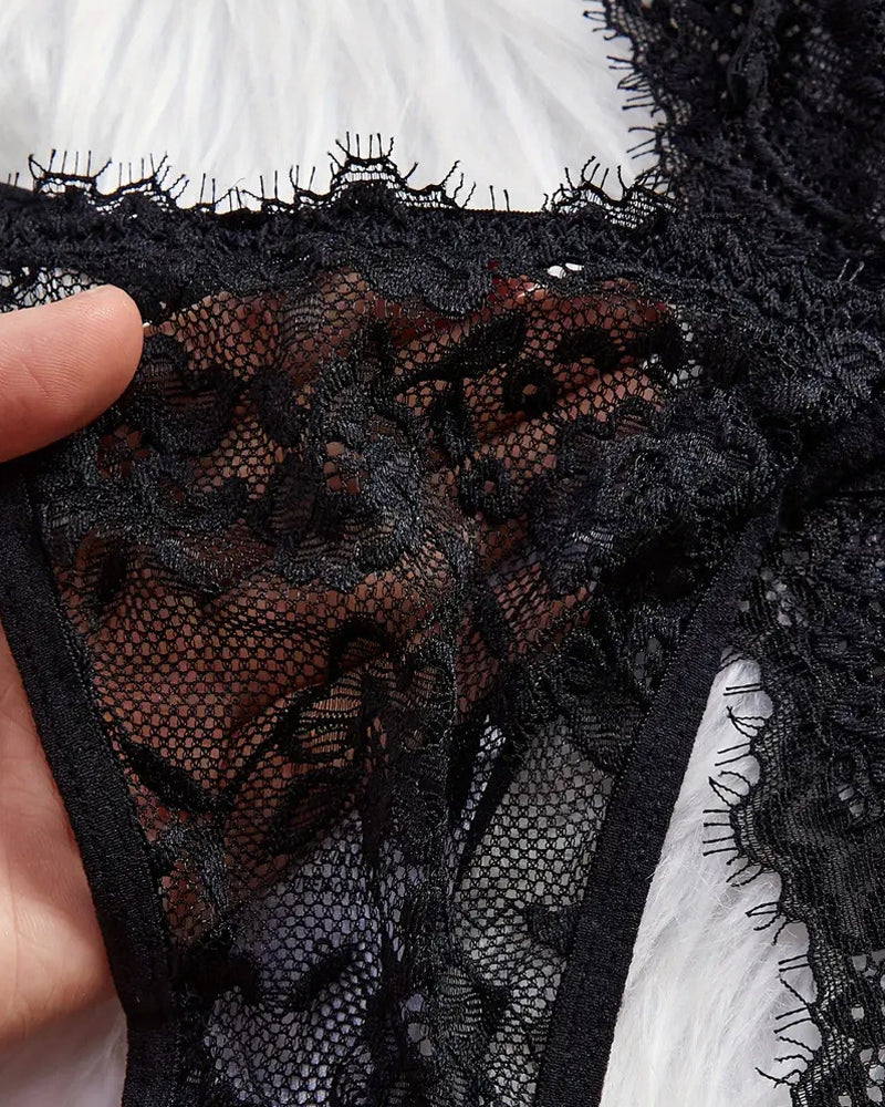 Sexy Bow Decorated Contrast Lace Suspender Nightdress Nightdress and Thong Set