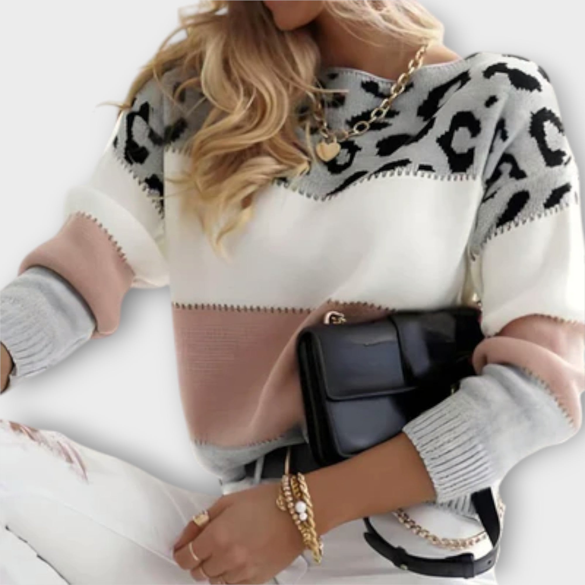 Cheyenne – Loose sweater with leopard print