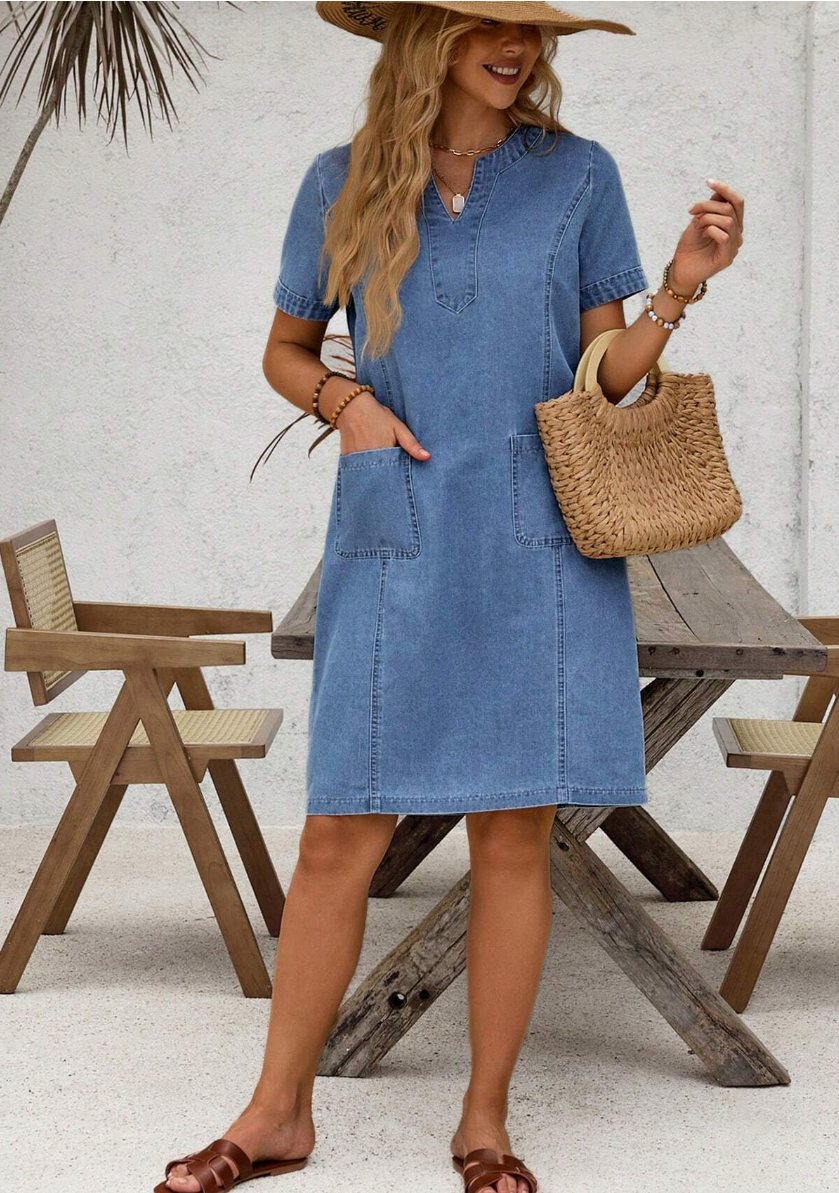Bella™ | Soft denim dress with pockets
