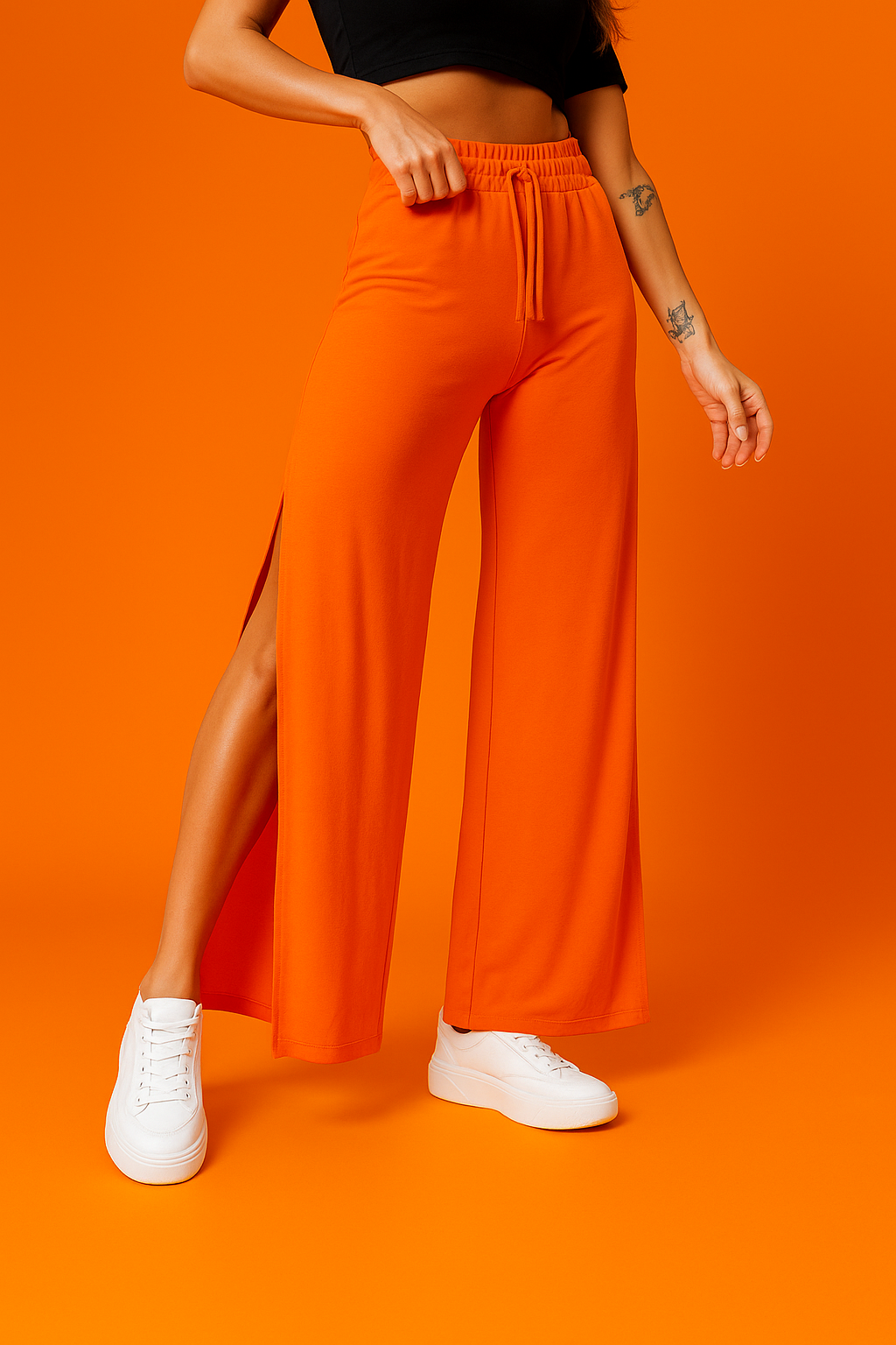 Calça Pantalona com aberturas na Lateral