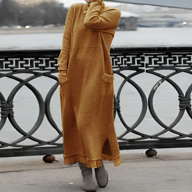 Ama - Comfortable Winter Dress