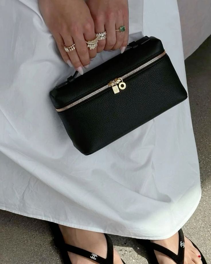 Loriana™ Bag – Timeless Design with Everyday Luxury