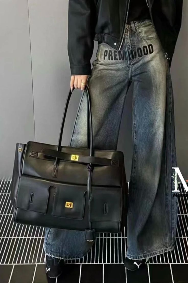 Valencia™ Air Bag – Designer-Inspired Luxury with Everyday Practicality