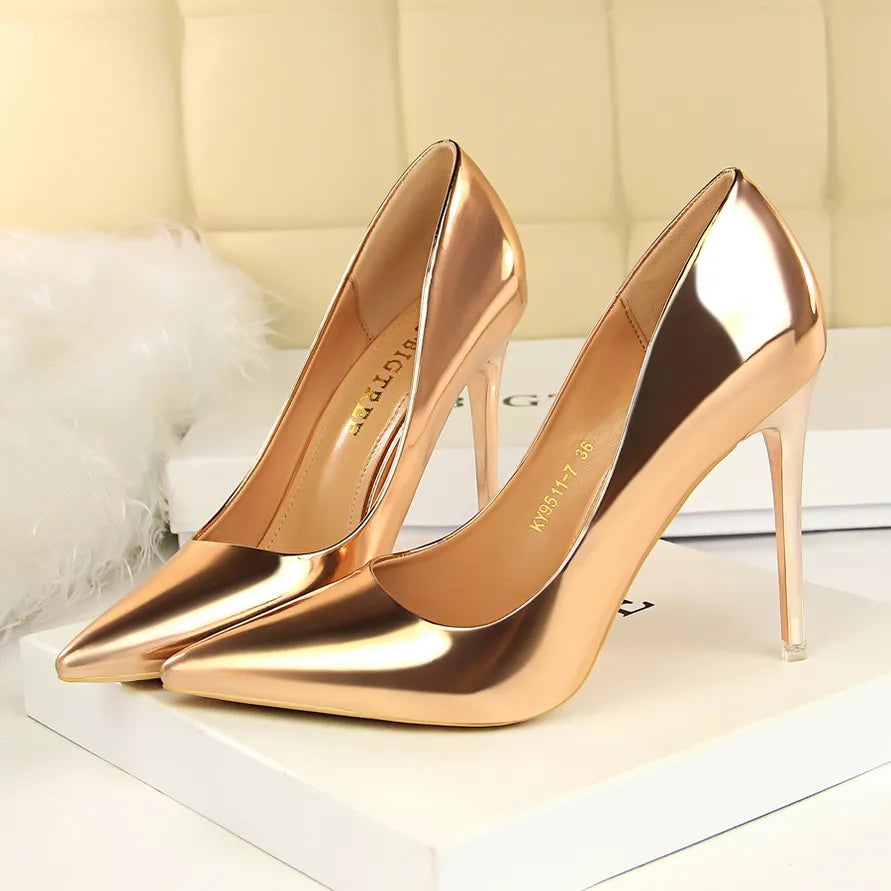Queen Women's Stiletto Heel