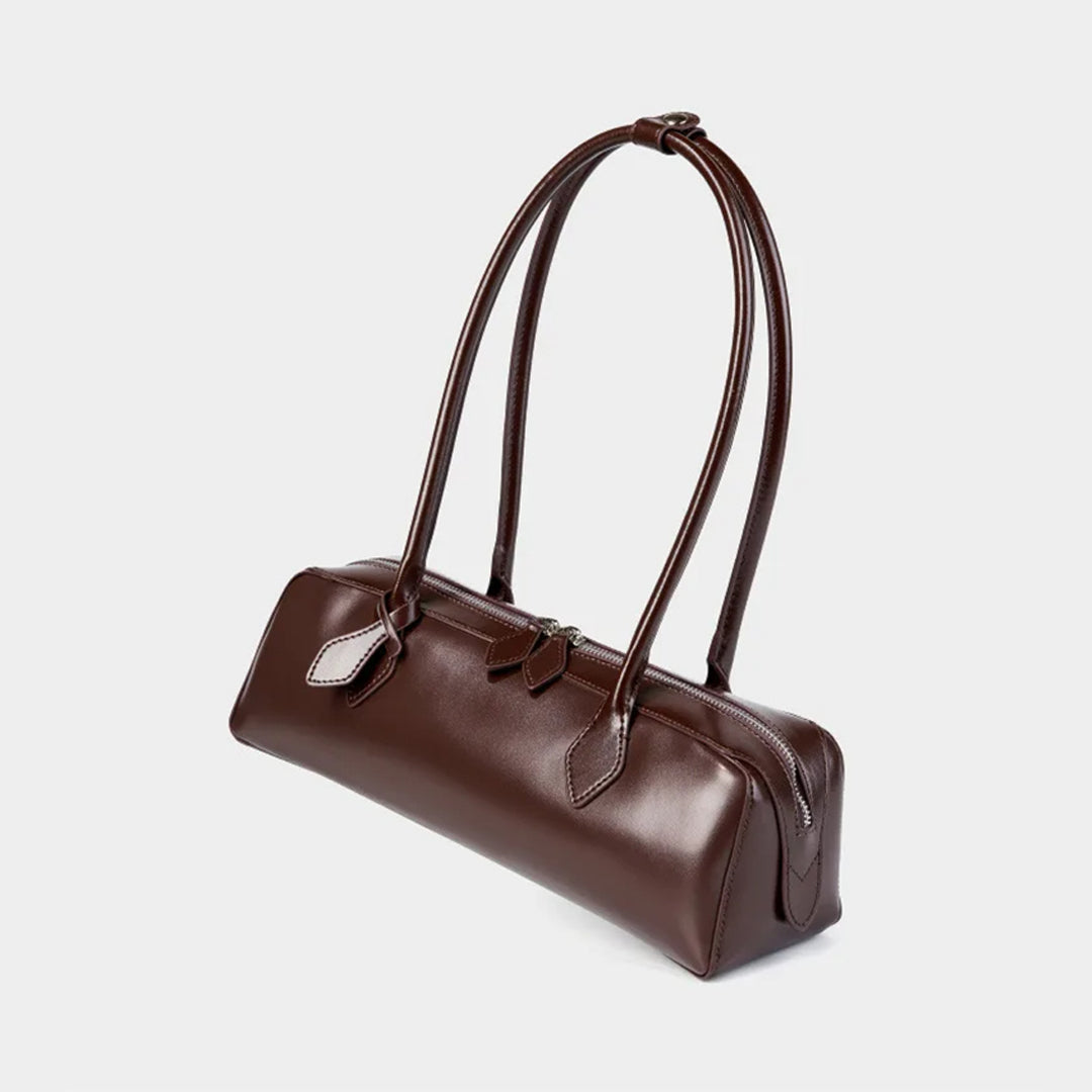 Léonie™ Baguette – Parisian Elegance in a Sleek Silhouette