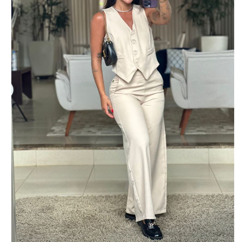 Conjunto Alfaiataria Social | Calça Pantalona Cintura alta, Colete Botões